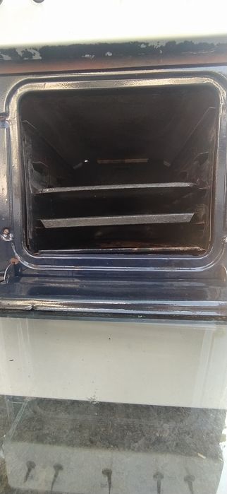 gaz plitasi sotiladi