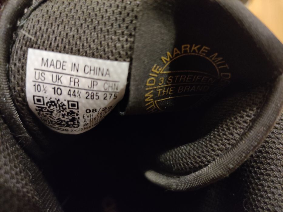 Ghete Adidas Originals, mărimea 10 UK