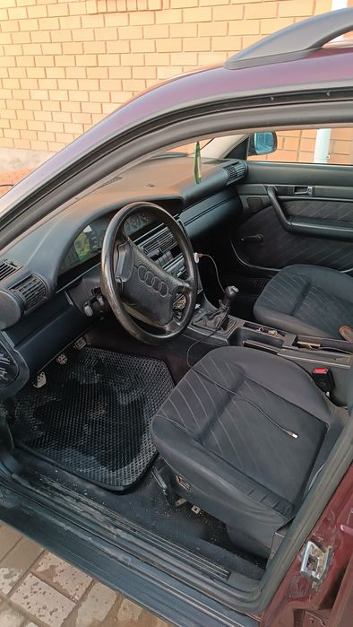 Продам ауди 100 С4