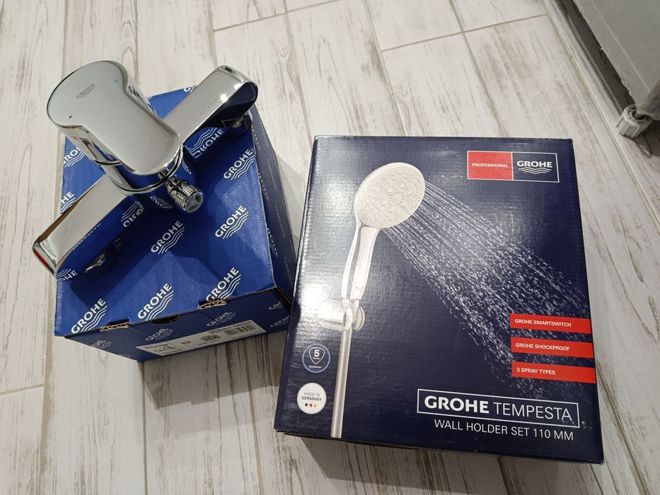 Смеситель для душа Grohe + набор лейка , шланг Grohe