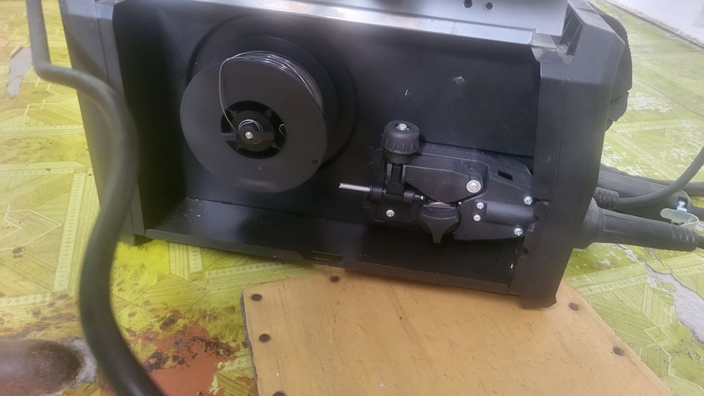 Продам сварочный