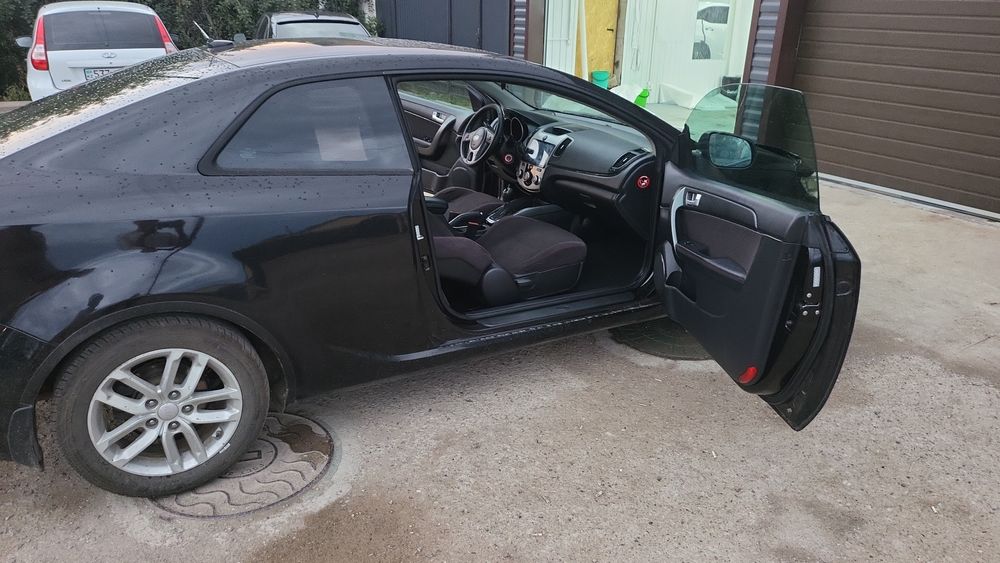 Киа форте продам