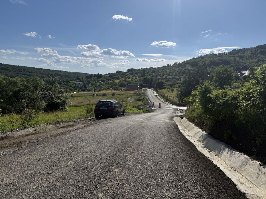 Teren intravilan, Valea Ghinzii. Asfalt | Utilitati