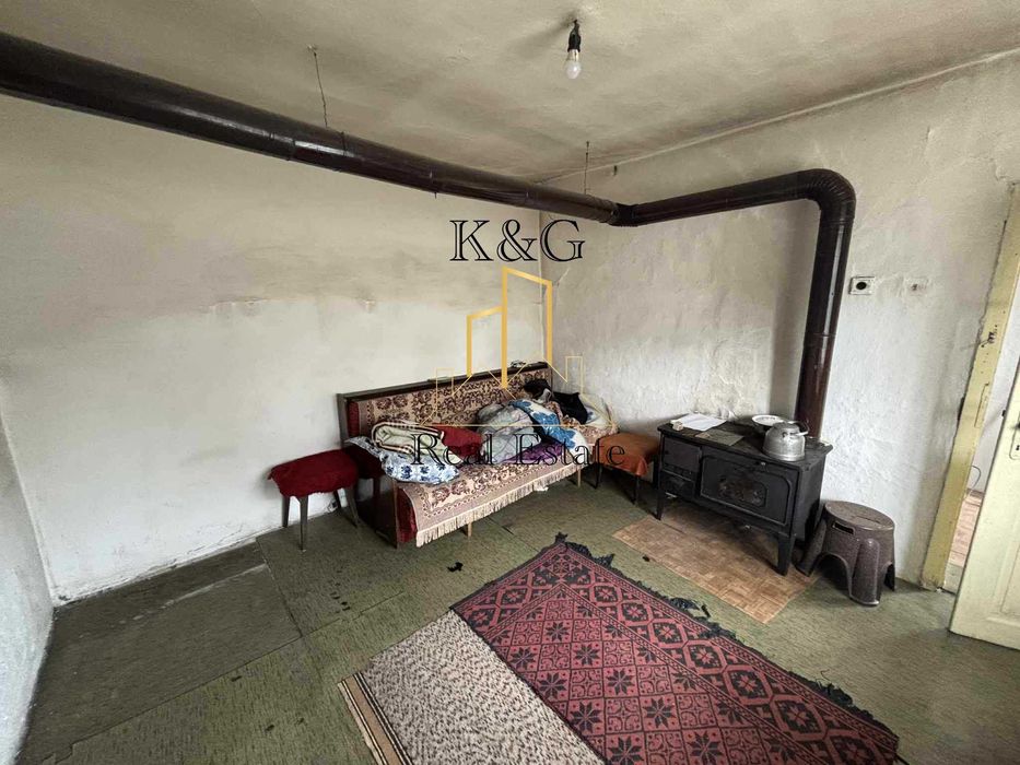 Продава се Къща в Лозница - 90 кв.м за 334 €/кв.м - Снимка #2