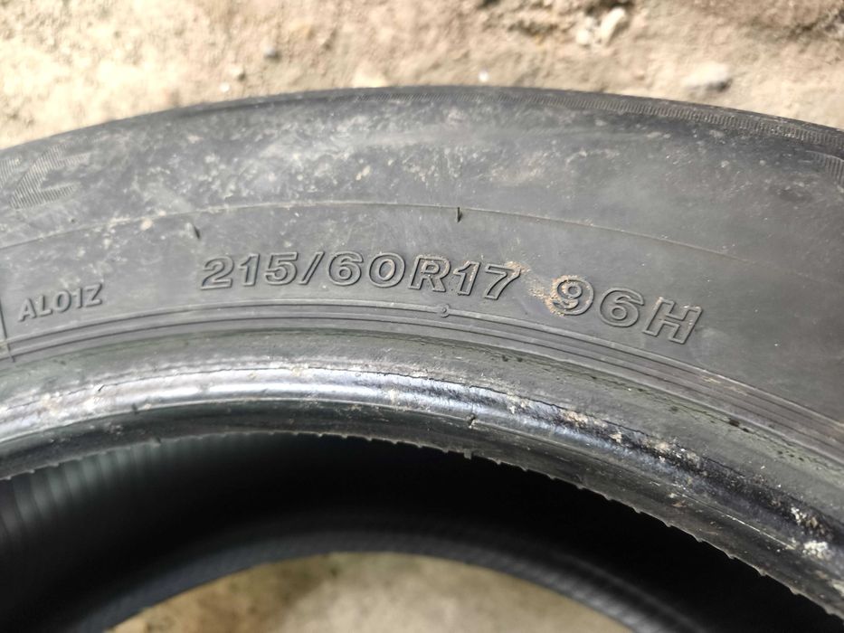 Летние шины 215\60R17