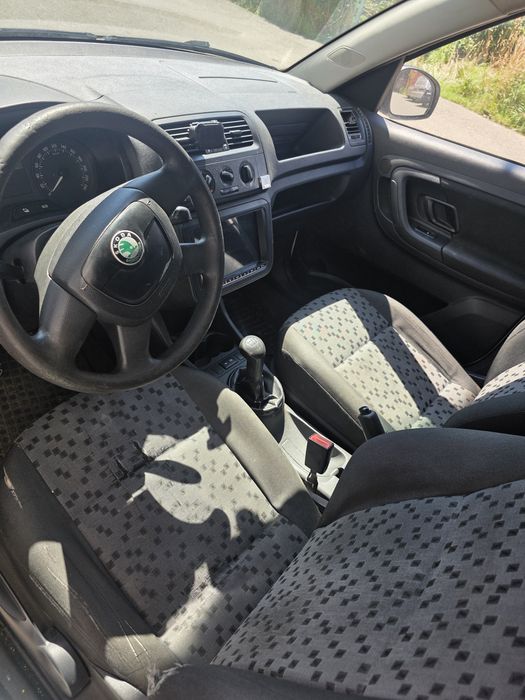 Vand Skoda Praktik la doar 2300 E negociabil