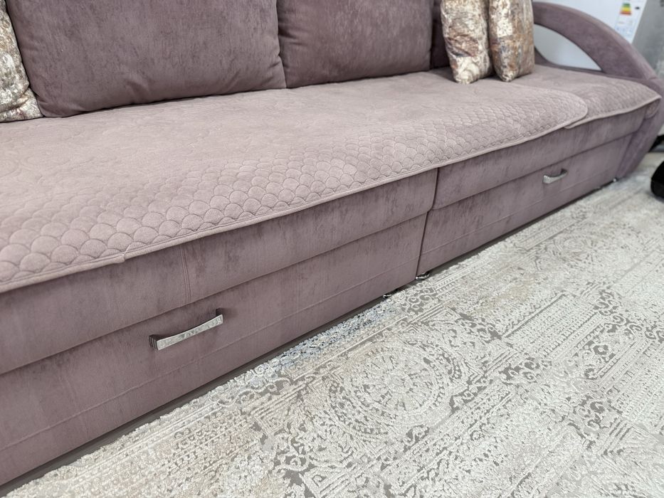 Диван раскладной в идеальном состоянии