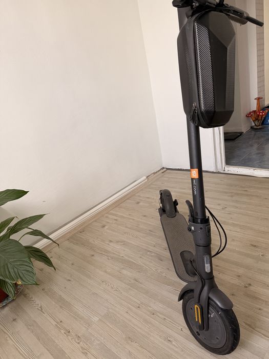 Trotineta electrica Xiaomi 3 moduri condus