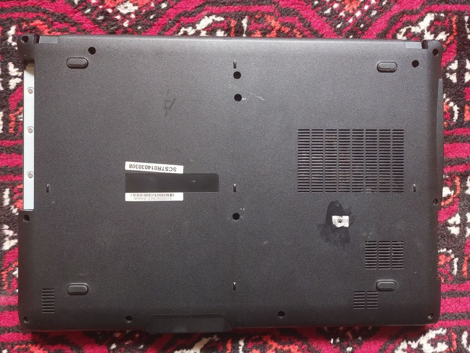 Asus notebook sotiladi