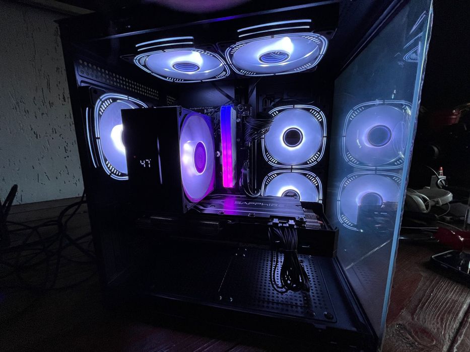 Unitate pc Gaming 1080p i7 gen 9 32gb ram ssd Nvme 512 gb hdd 3 tb video AMD 8gb