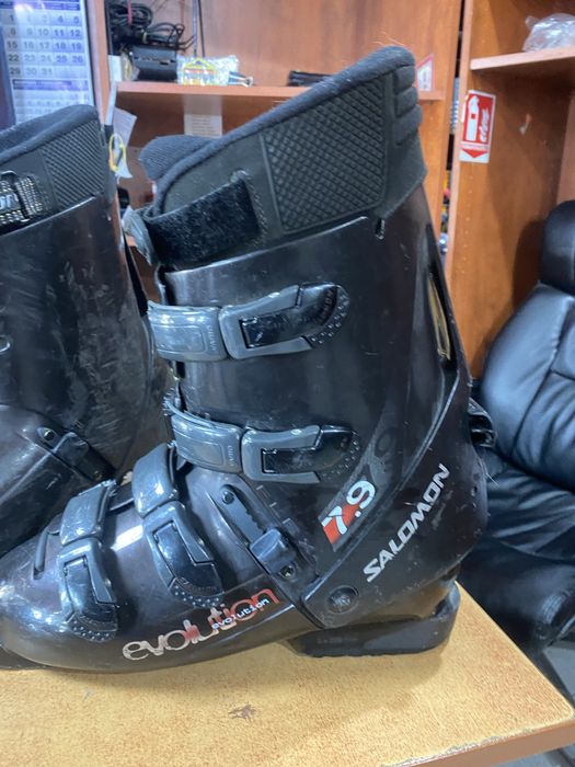 Обувки за ски Salomon Evolution 7.9
