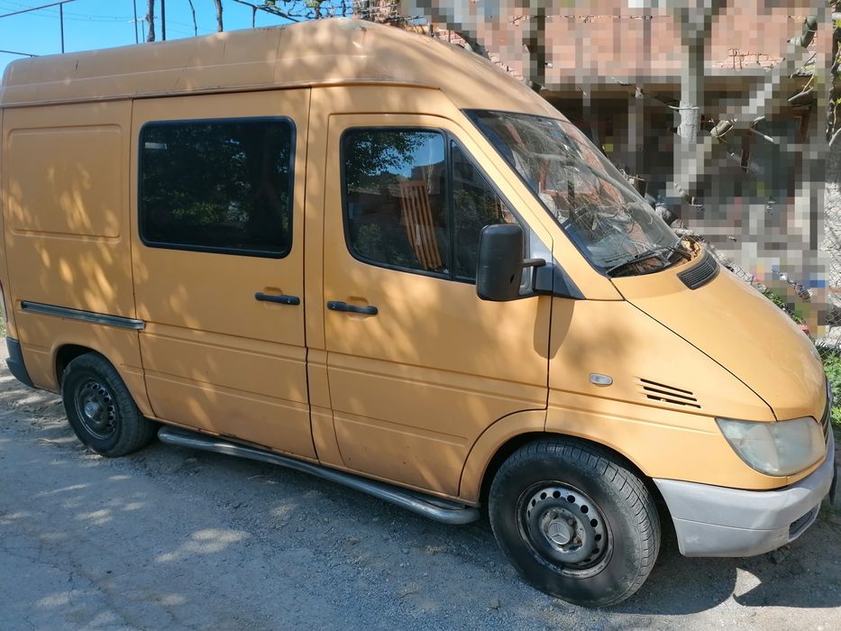 Mercedes-Benz 208 CDI