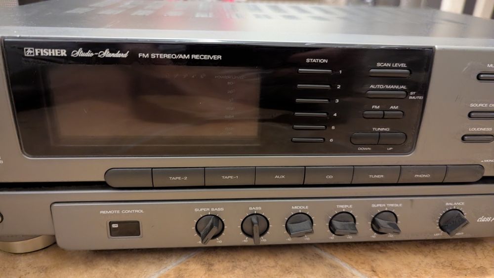 Amplituner Fisher RS9040