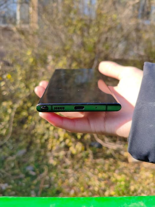 •  Note 20 Ultra •