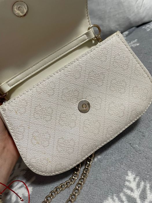 Geanta dama Guess