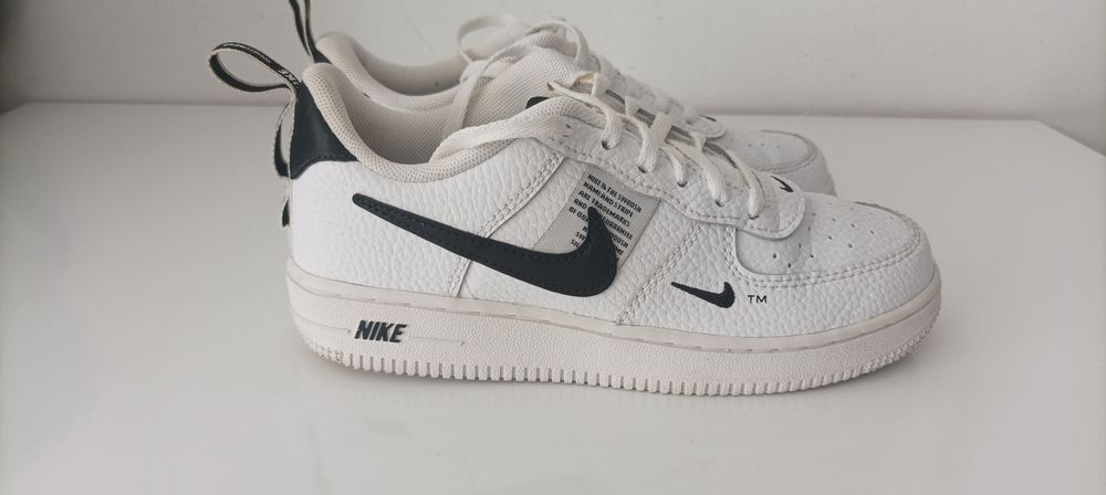 Маратонки Nike air force 1