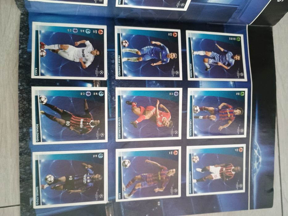Vând album Panini, UEFA Champions League 2009-2010!!!
