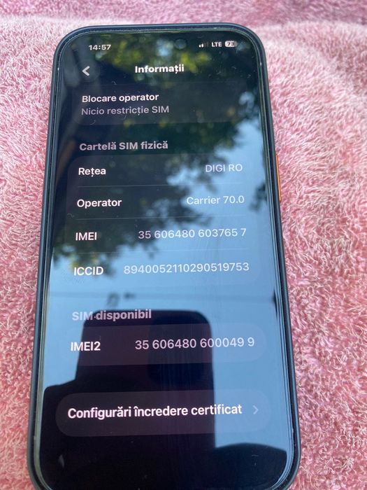 Vând iPhone 15 pro