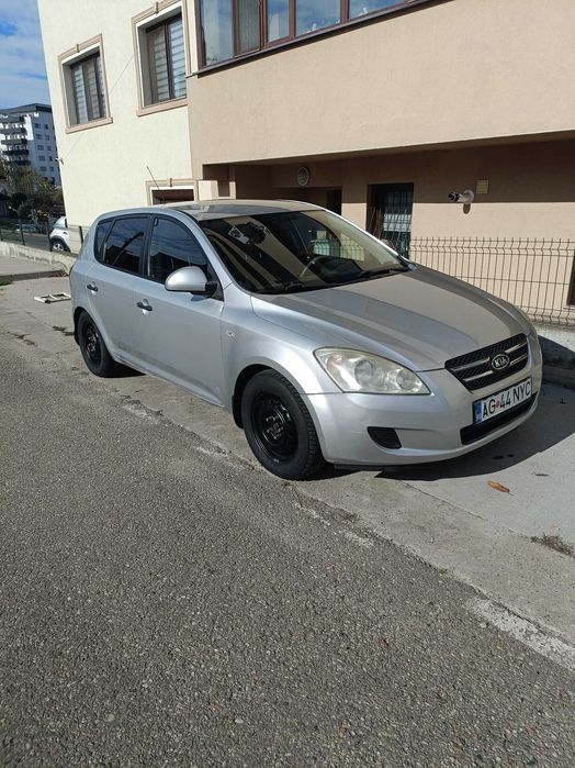 Automobil KIA ceed