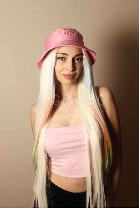 Дълга руса с цветни кичури лейс фронт перука Сара