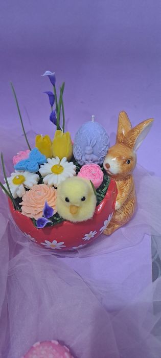 Aranjamente florale din ceară de soia