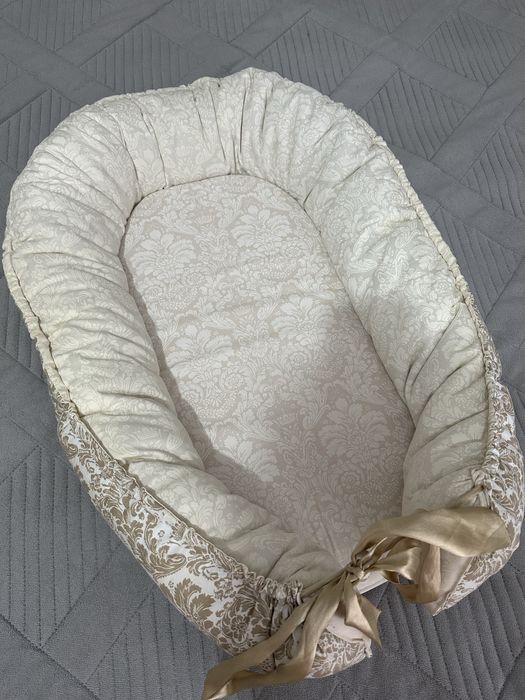 Отдам кокон для новорожденного