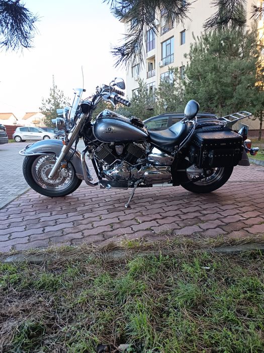 Yamaha XVS 1100 DragStar Motocicleta