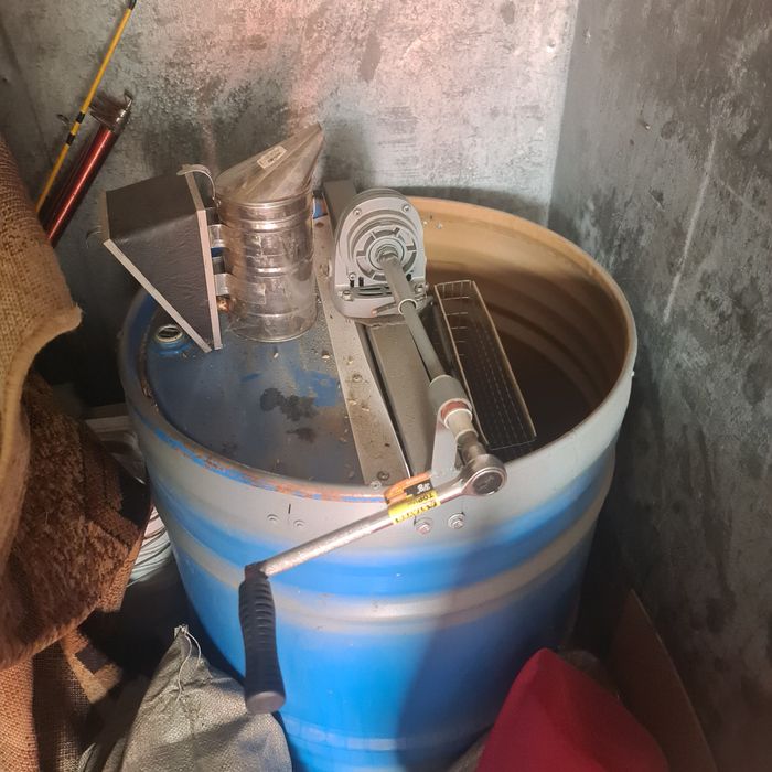 Продам улики, медогонку