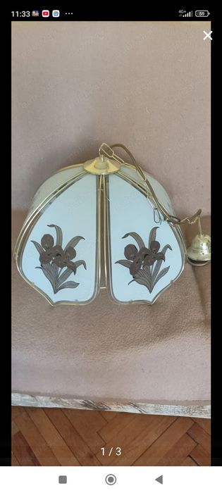 Lustră/ lampă/lampadar