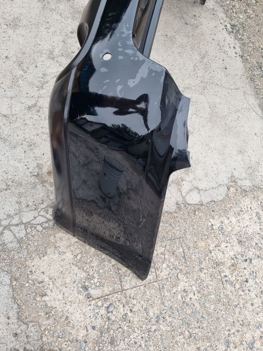 Продам задний бампер субару аутбек BP