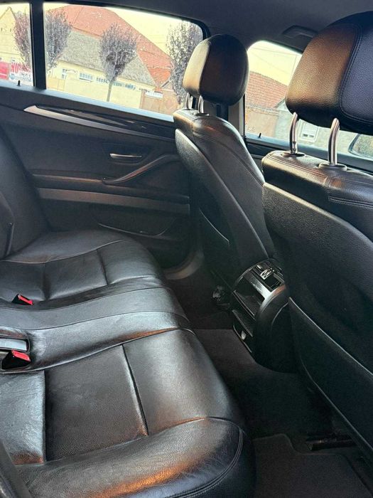 BMW 518 d F10 2.0 diesel 150 c.p. 2016 Automatic. Schimb