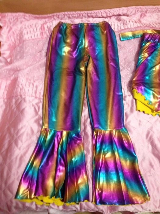 Продаю концертные костюмы