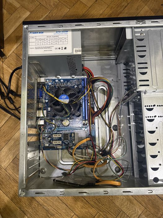 Компютър настолен без видео карта