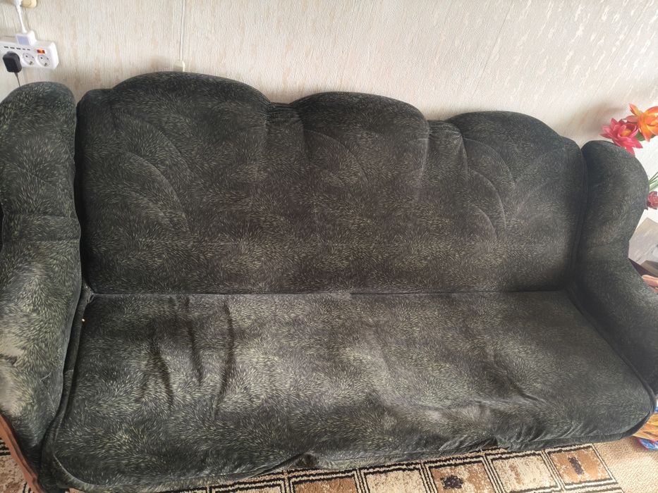 Отдам диван (Самовывоз)