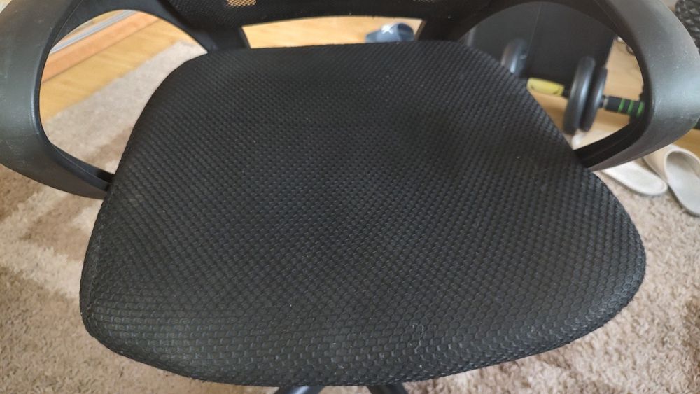 Scaun de birou funcțional