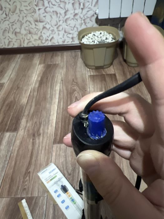 Обогреватель для воды в аквариуме 200w