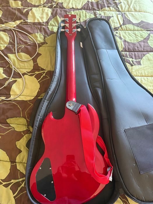 Китара,Усилвател,Калъф,Кабел