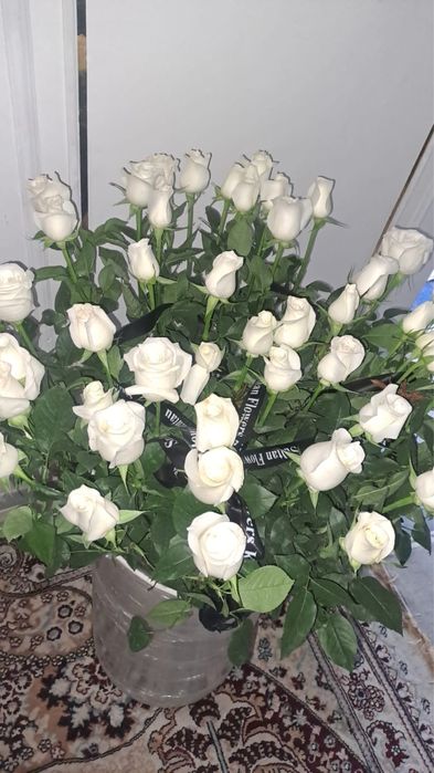 Гүл сатылады алам деушілер болса