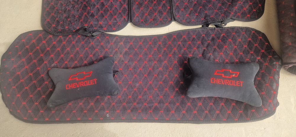 Продается чехол для авто