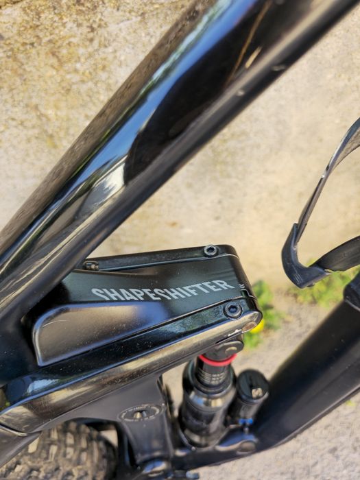 Карбонов Canyon Strive 29 цола М размер Rockshox Lyric,  Super Deluxe  1x12 GX Sram  Shimano Saint 4-бутални спирачки  Ендуро