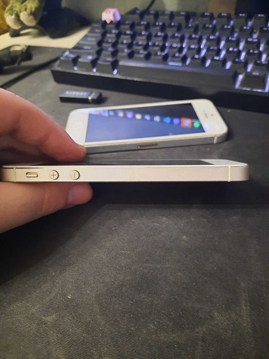 Iphone 5s Jailbreak. 16gb