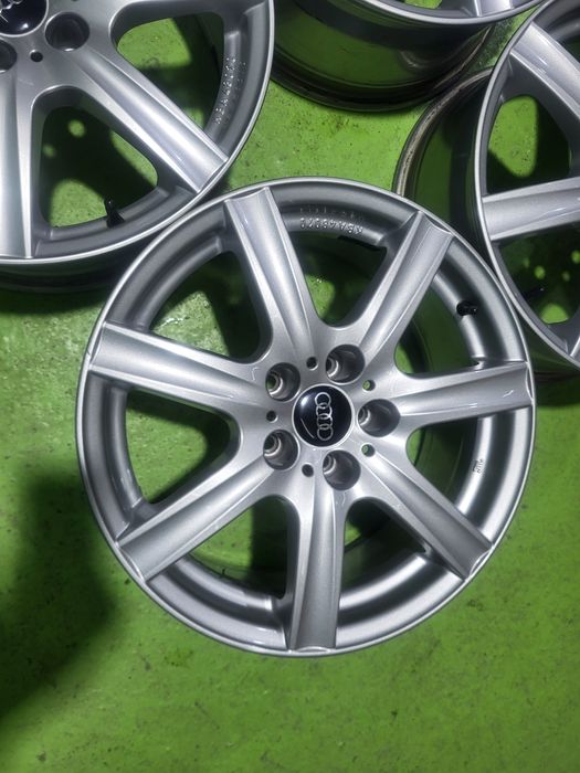 17 5x112 Audi A4 A5 A6 Vw Skoda лети джанти 5х112 ауди