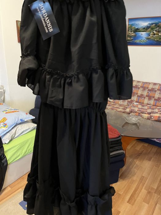 Нова черна  рокля