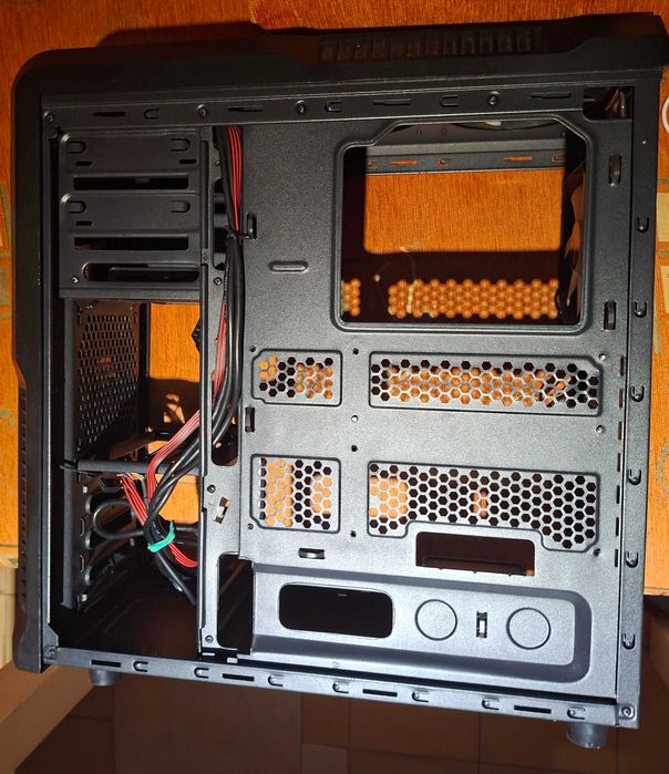 Кутия Zalman Z3 Plus+fans+Power Supplies