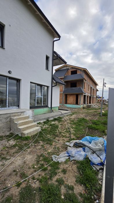 Finalizat! Comision 0! Apartament 1 cameră  37 mpu+grădină 50 mp.