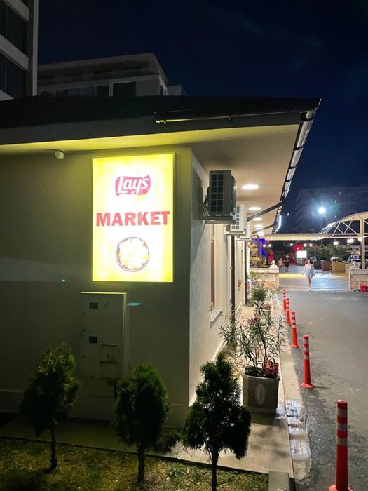 Vand spatiu comercial