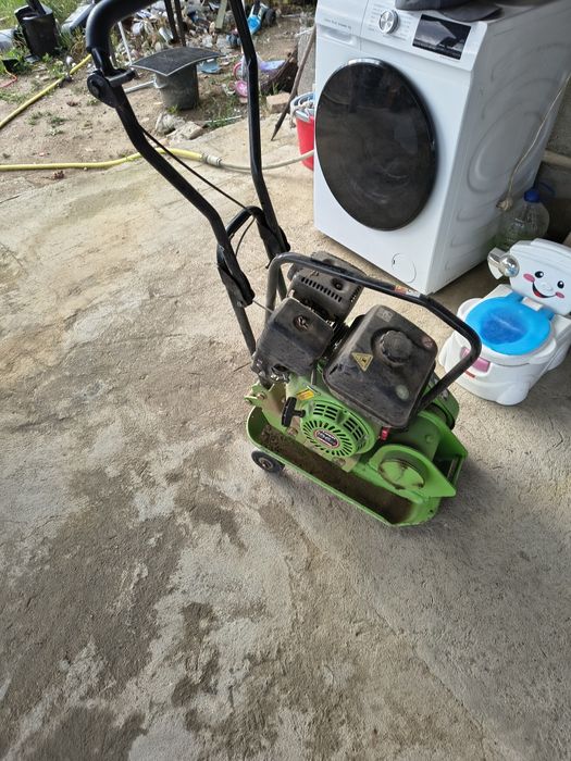 Compactor,placa compactoare