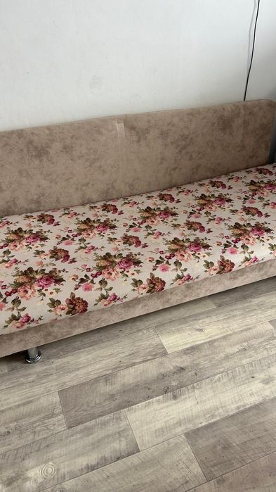 Продам диван тахта. В городе кандагаш