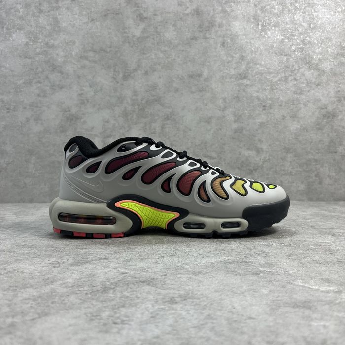 Nike Air Max Plus DRIFT Light Silver- 44