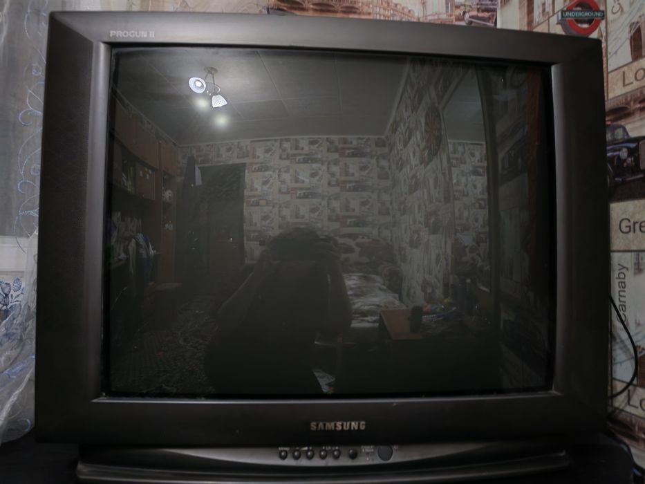 Продам телевизор